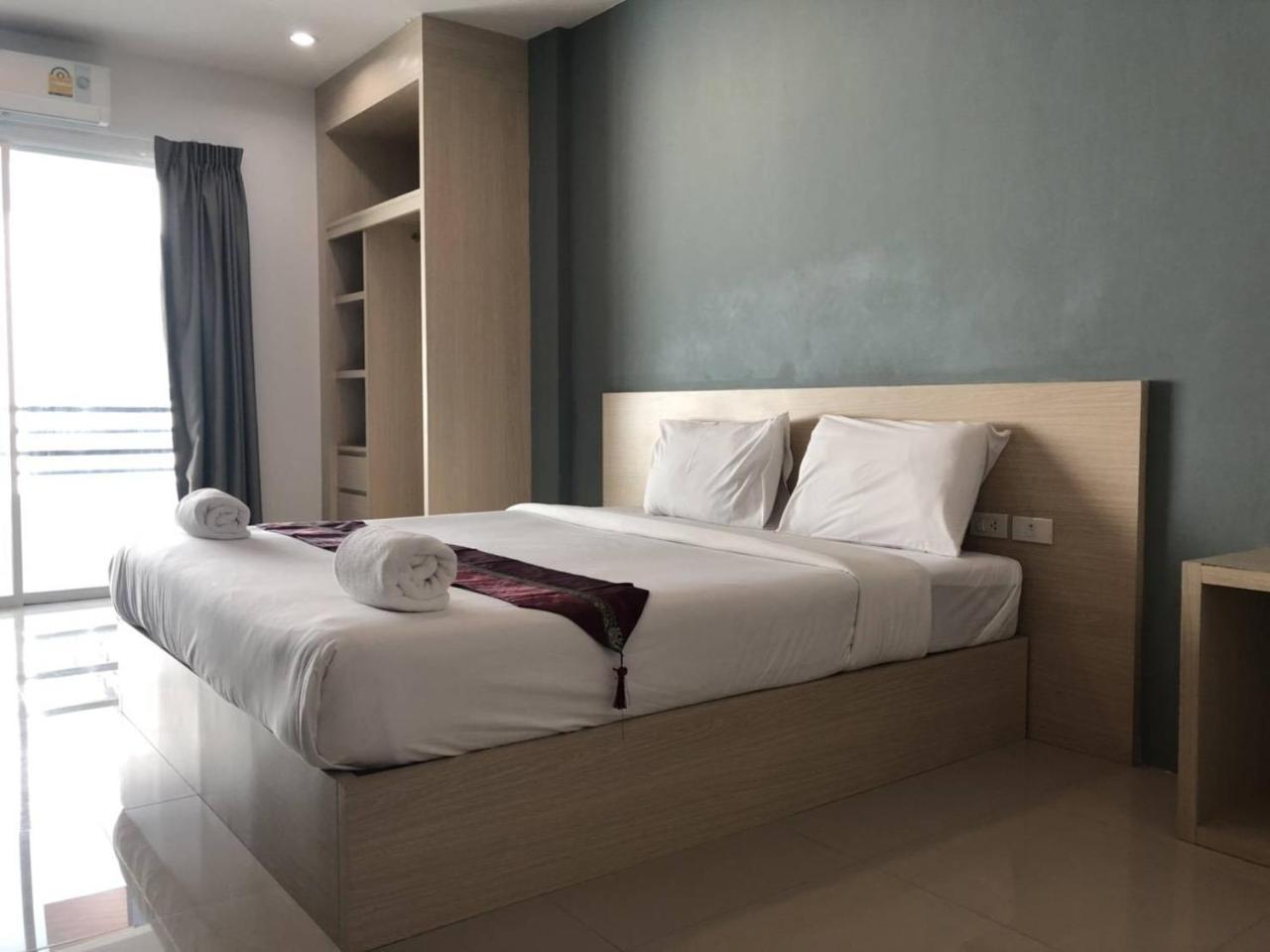 Khao Oat Airport Hotel Nai Yang-stranden Eksteriør billede