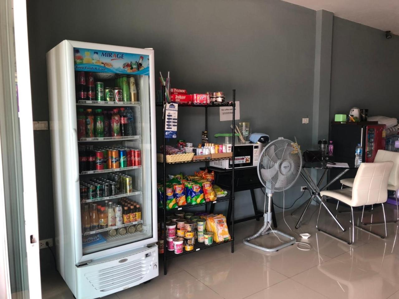 Khao Oat Airport Hotel Nai Yang-stranden Eksteriør billede