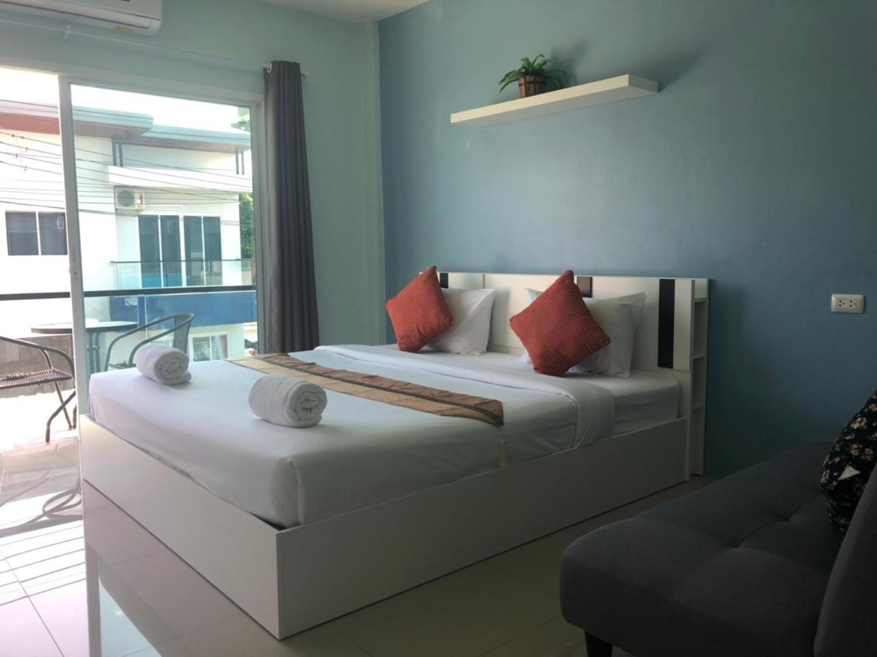 Khao Oat Airport Hotel Nai Yang-stranden Eksteriør billede