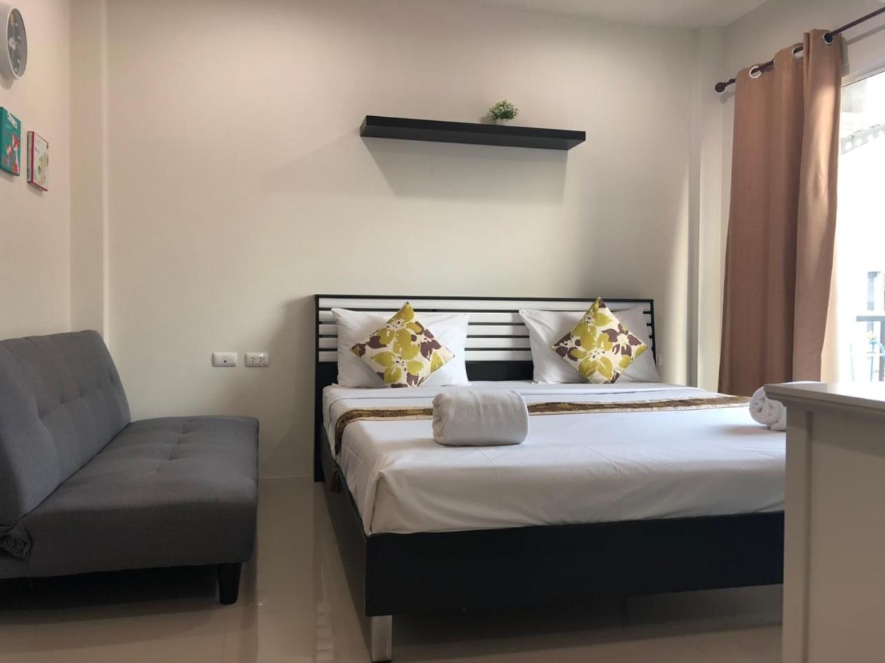 Khao Oat Airport Hotel Nai Yang-stranden Eksteriør billede
