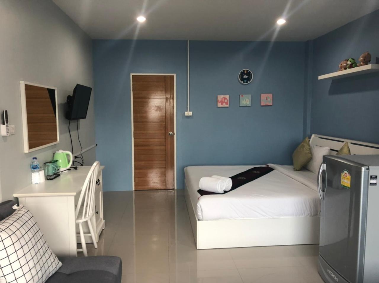 Khao Oat Airport Hotel Nai Yang-stranden Eksteriør billede
